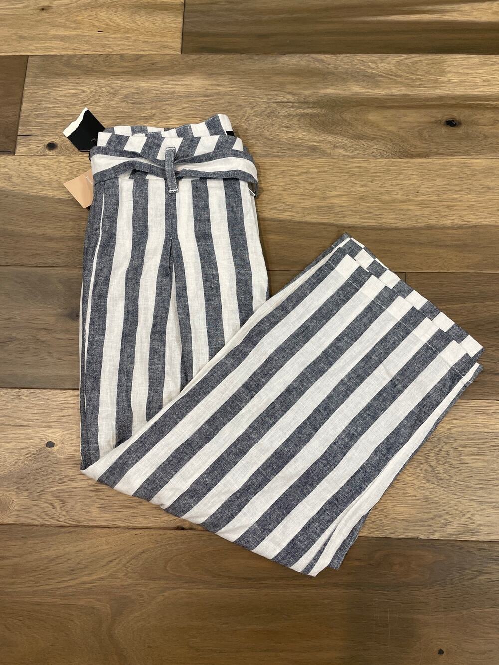 Harve Benard Linen Paperbag Waist Wide Leg Cropped Pants Size 8 Navy Stripe NWT